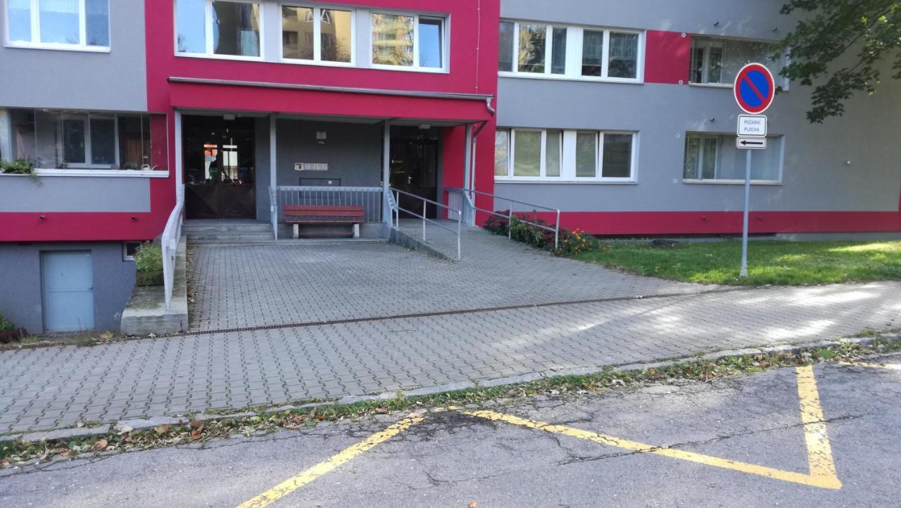 Flat2 For 2 People, Wifi Апартаменти Острава